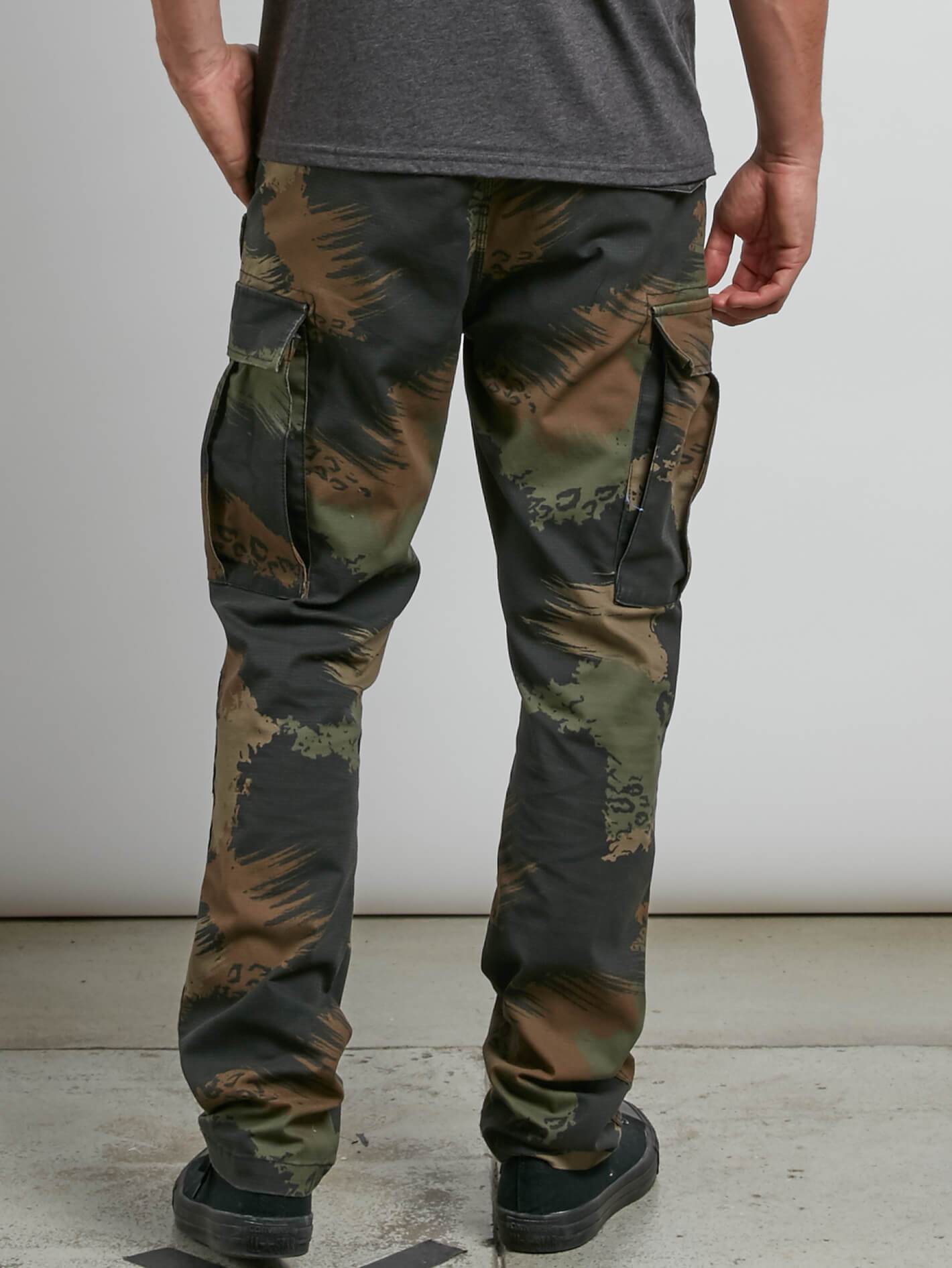 Vsm Stranger Cargo Pants - Camouflage