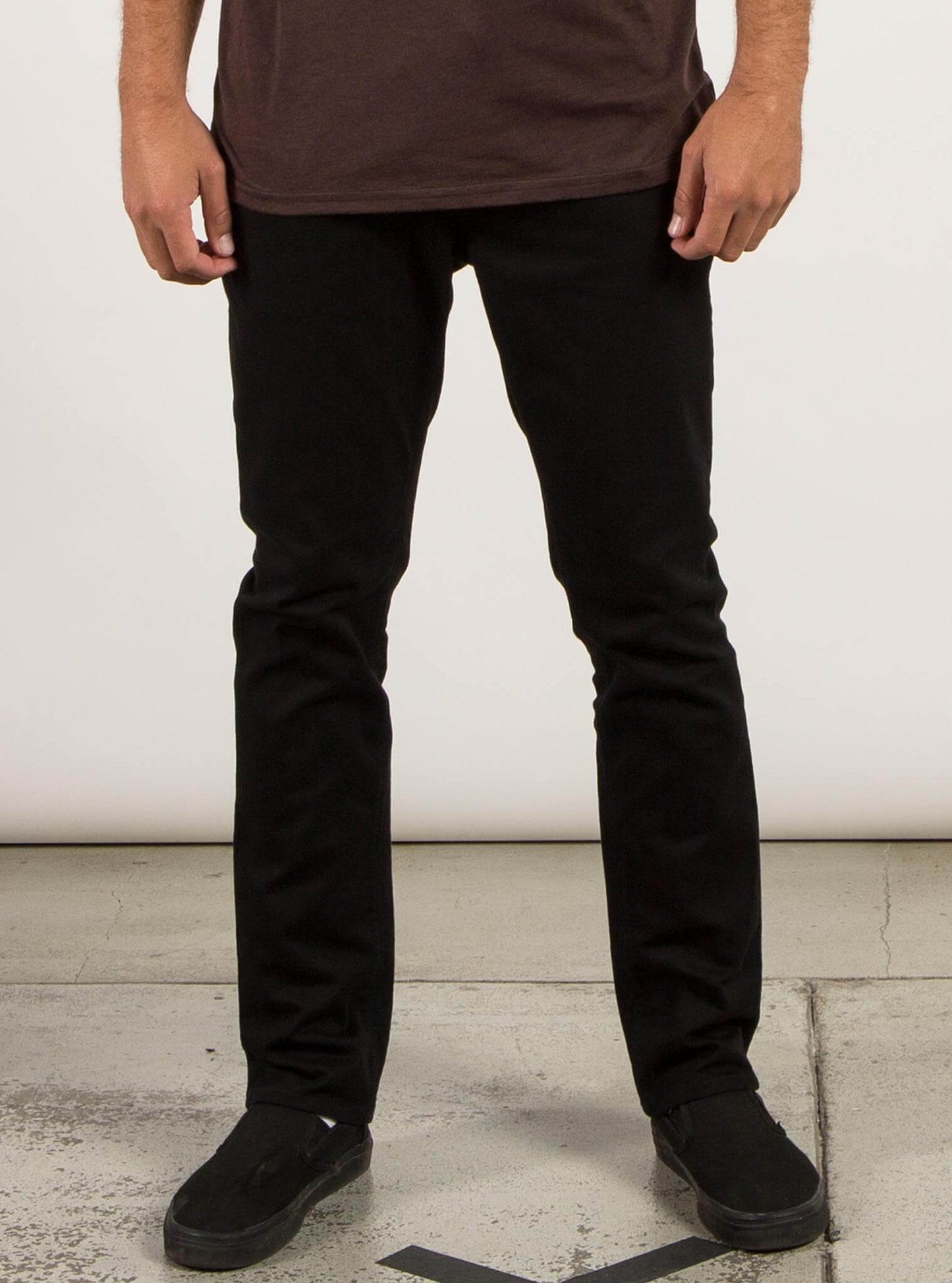 VSm Gritter Slim Chino Pants - Black