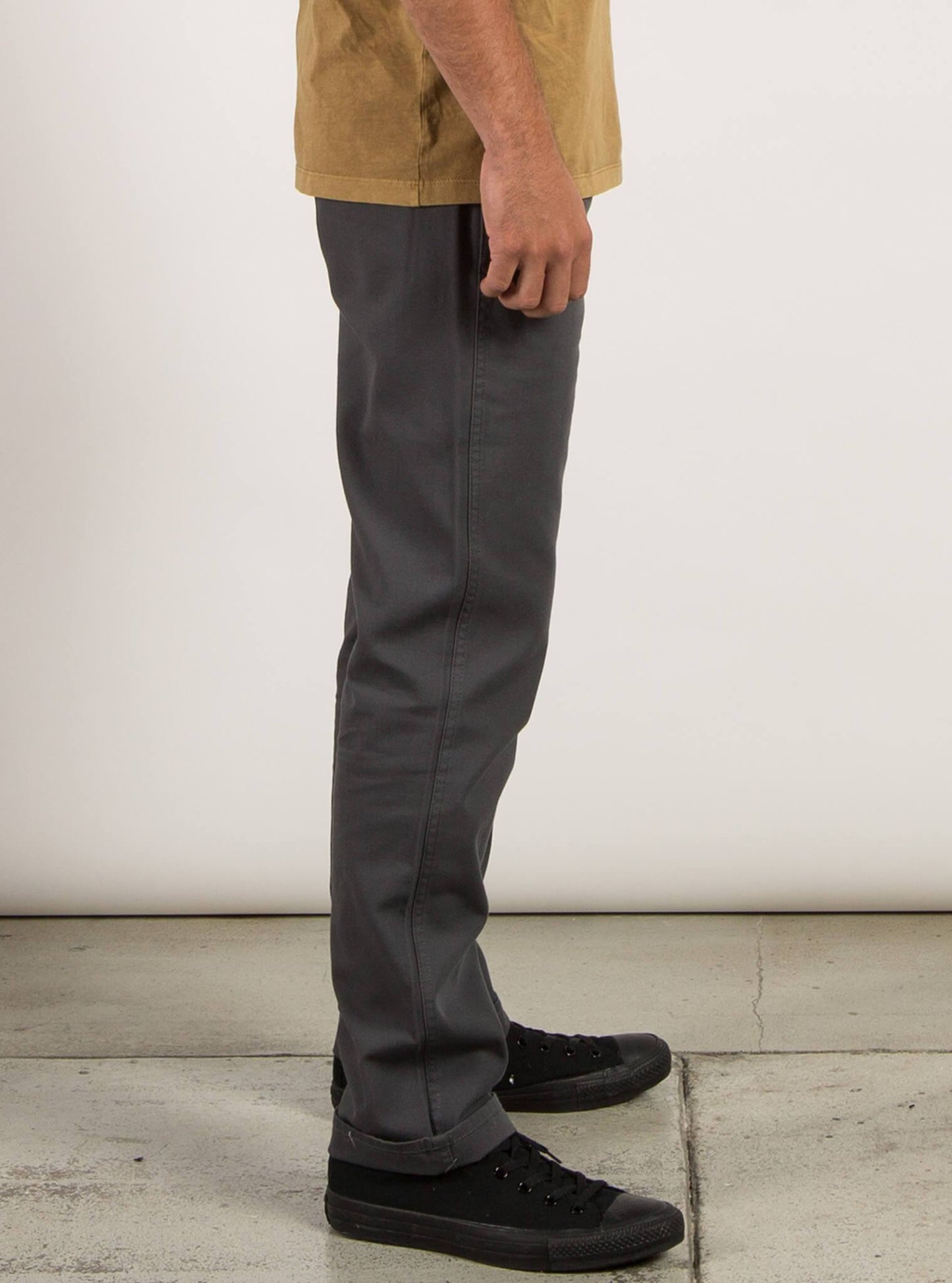 VSm Gritter Modern Chino Pants - Asphalt Black