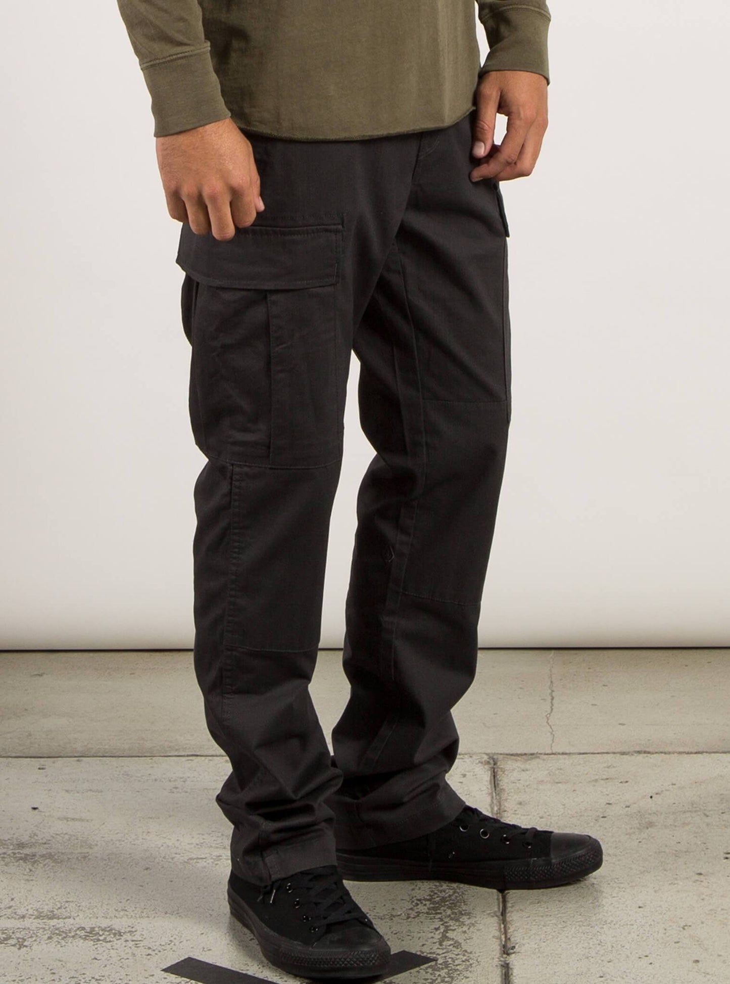 VSm Stranger Modern Cargo Pants - Stealth