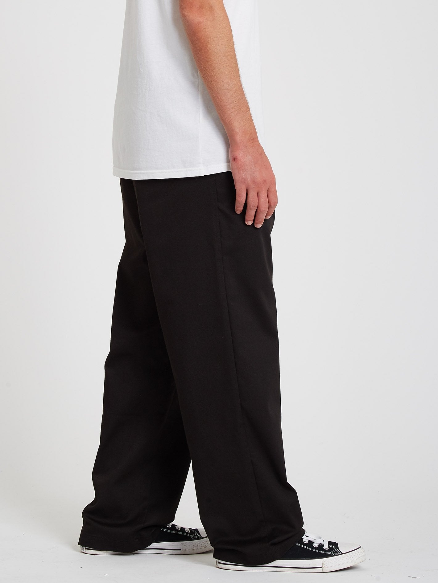 Loose Trucks Chino Pant - BLACK