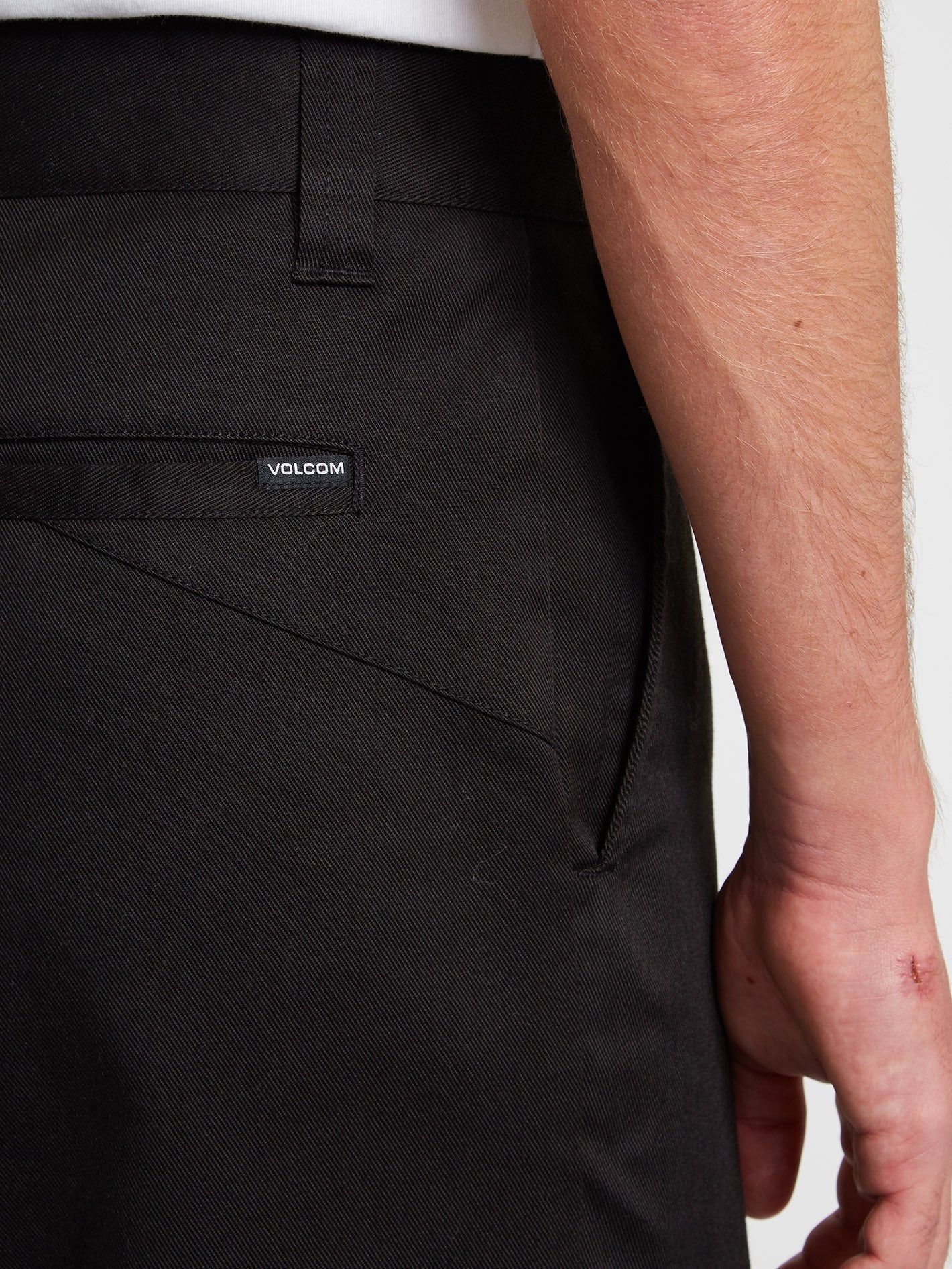 Loose Trucks Chino Pant - BLACK