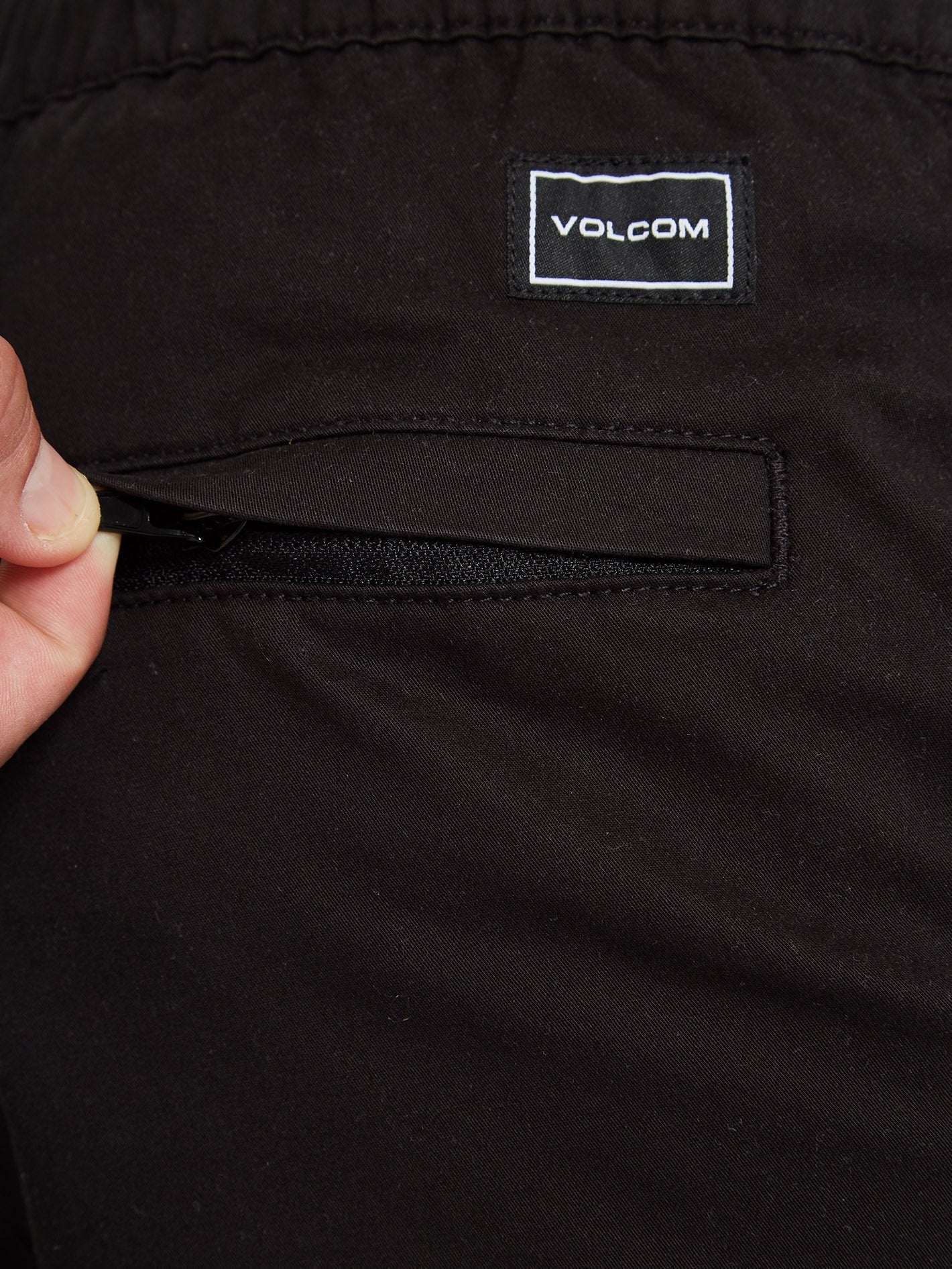 Yogur Jogger Pant - Black