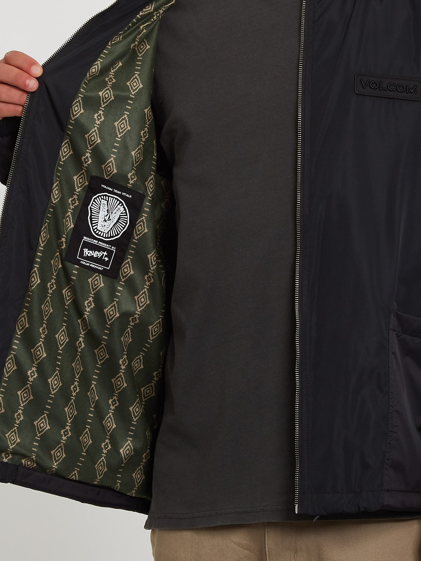 Skate Vitals M Martinez Jacket - BLACK