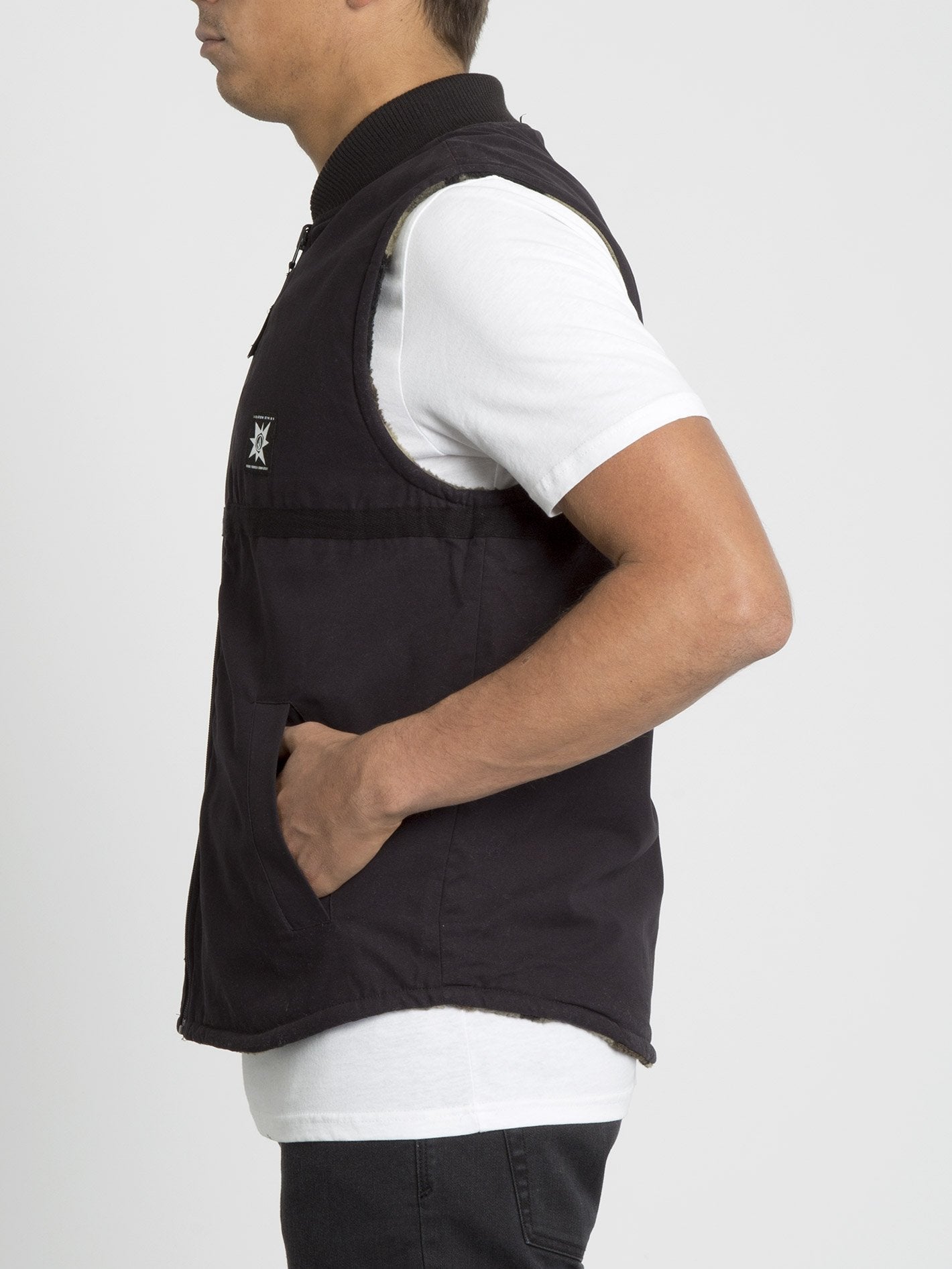 A.P.#2 Polar Vest - Camouflage (UNISEX)