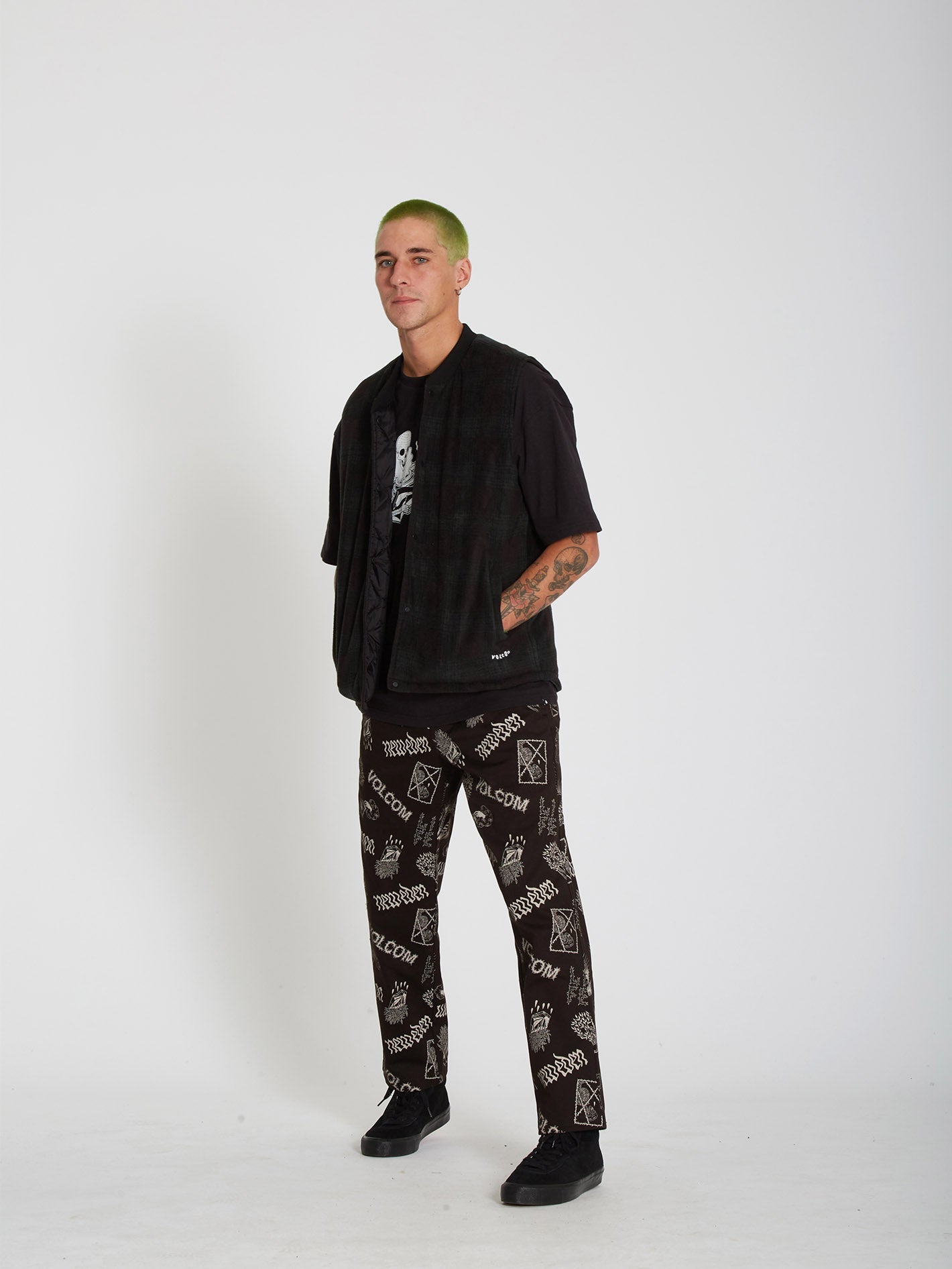 Bowered Vest (Reversible) - BLACK