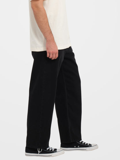 Billow Tapered Jeans - BLACK