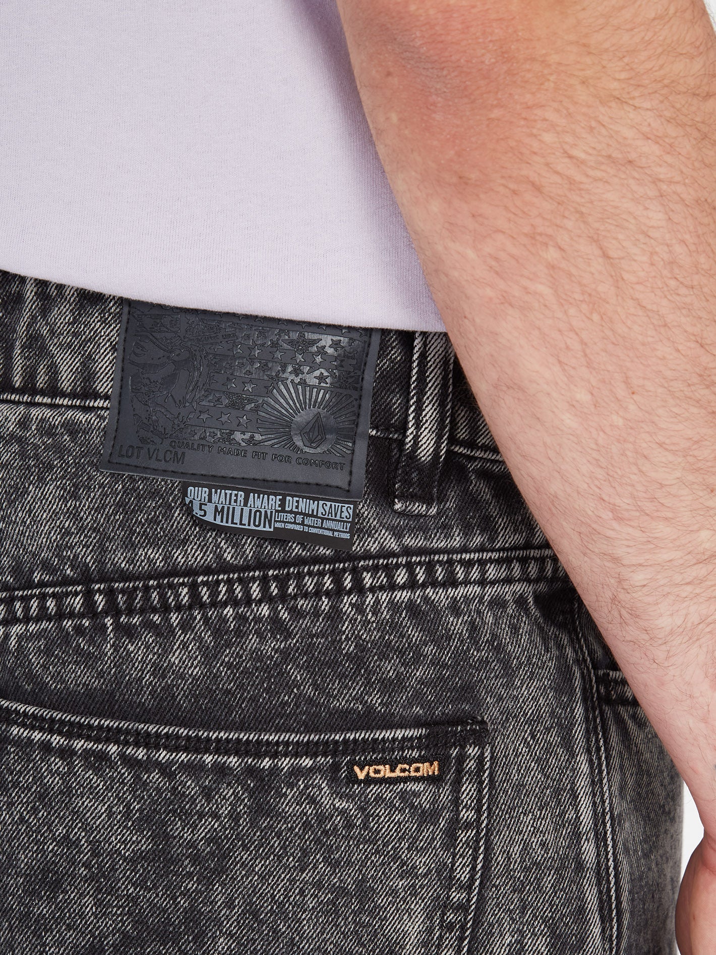 Billow Tapered Jeans - LIGHT ACID BLACK