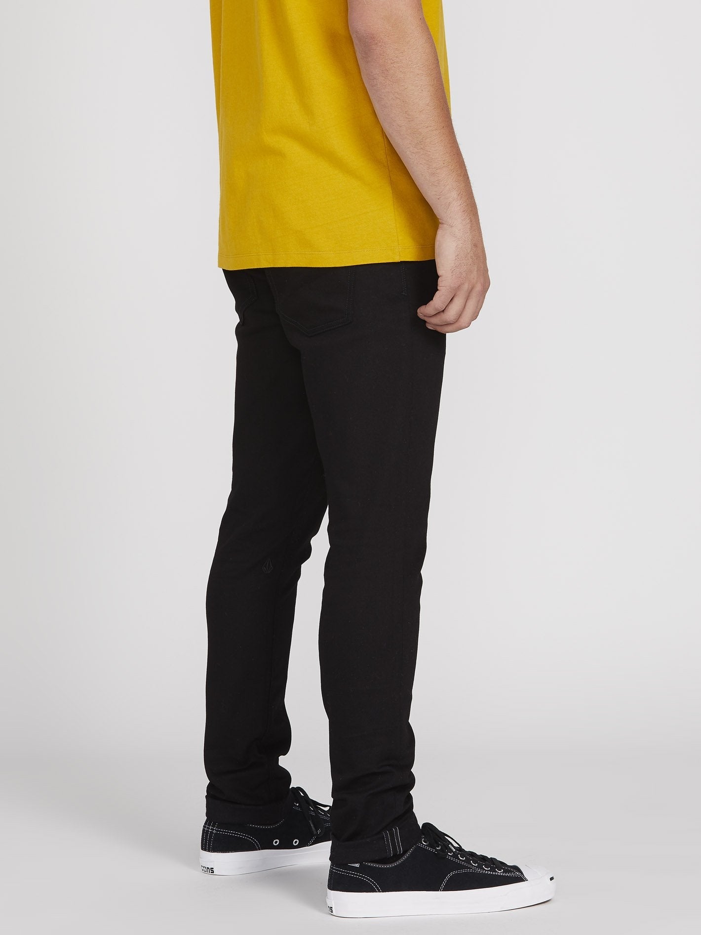 Vorta Tapered Denim - Black On Black
