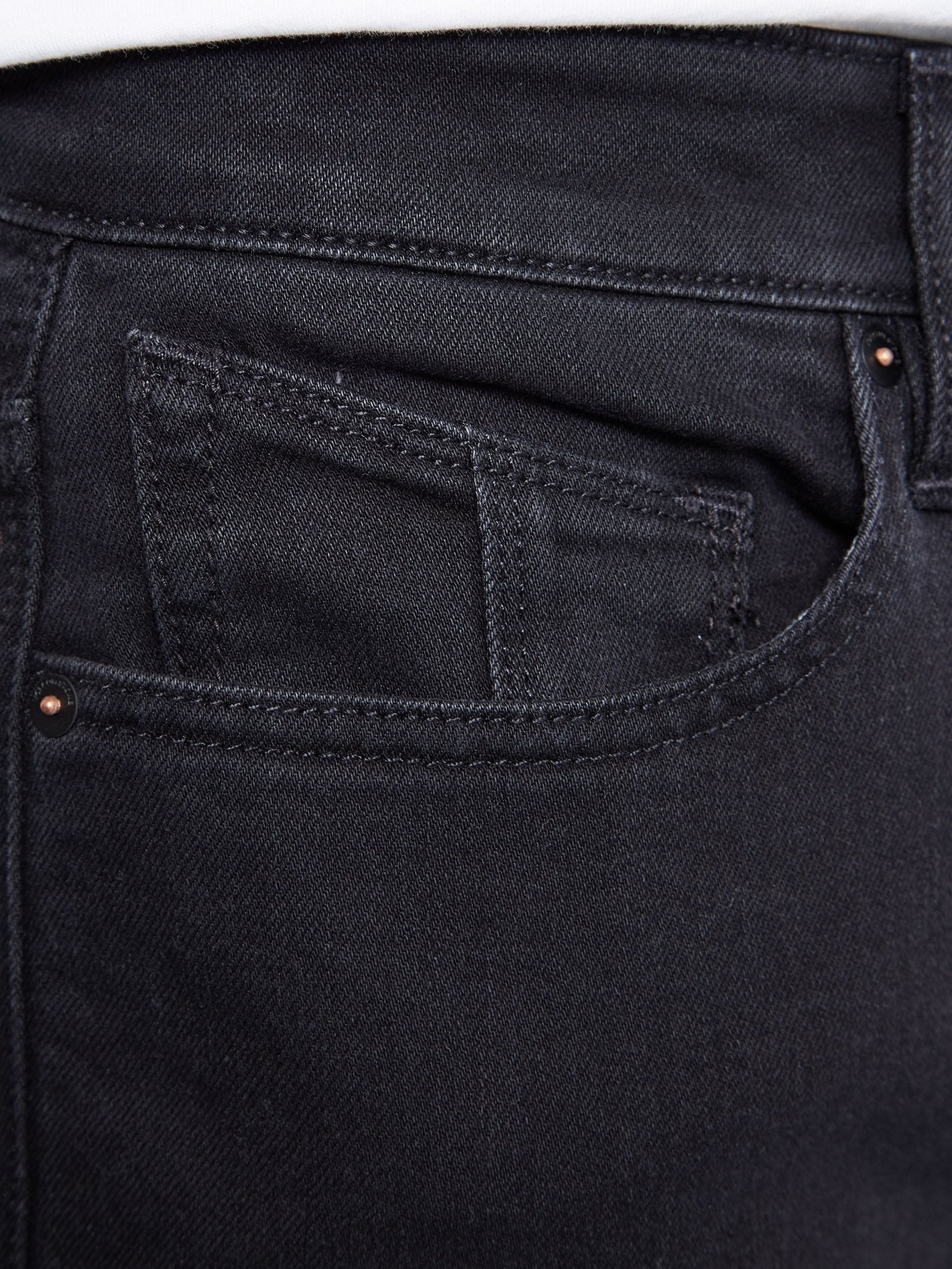 Solver Tapered Denim - Black Out