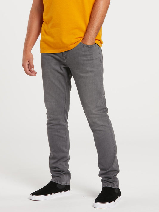 Solver Tapered Denim - GREY VINTAGE