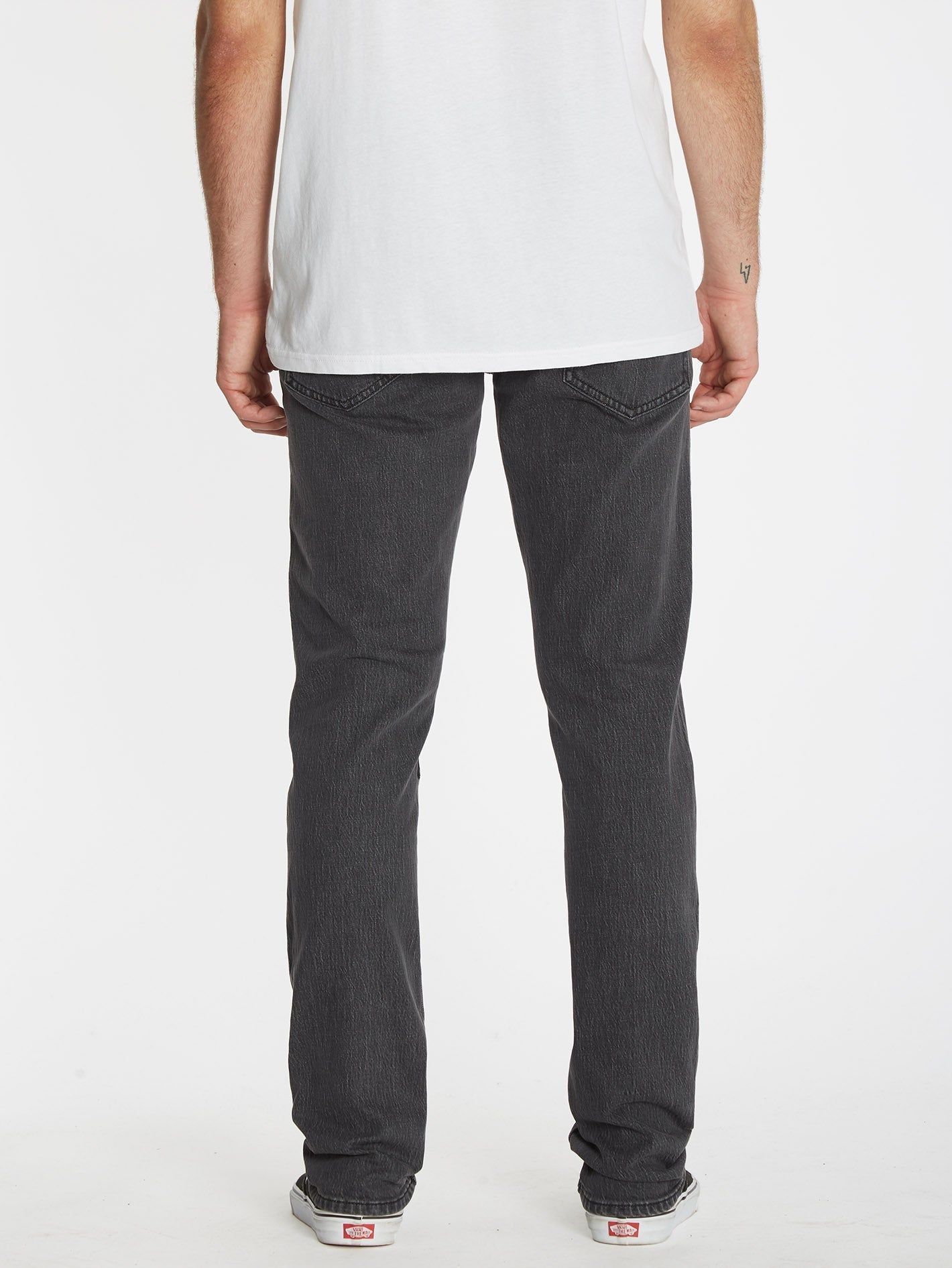 Solver Tapered Jeans - STONEY BLACK