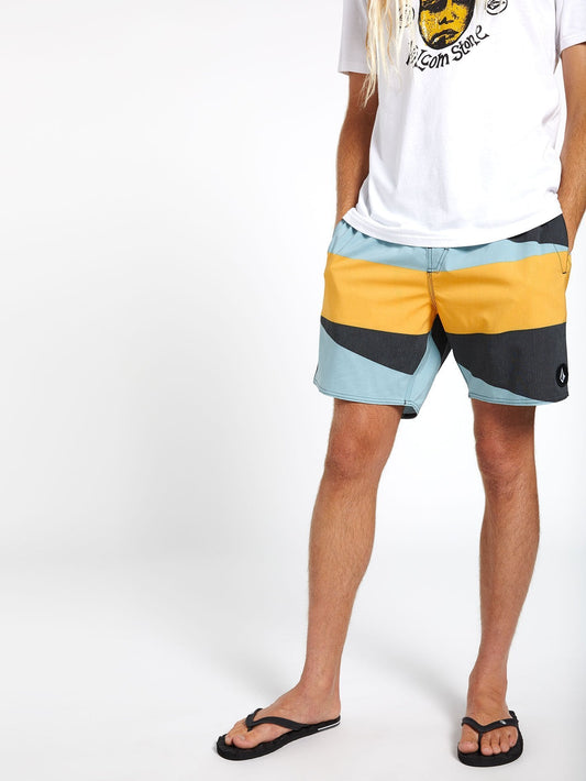 Knotical Trunk 17" Boardshort - Black