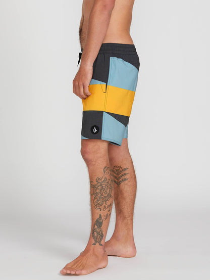 Knotical Trunk 17" Boardshort - Black