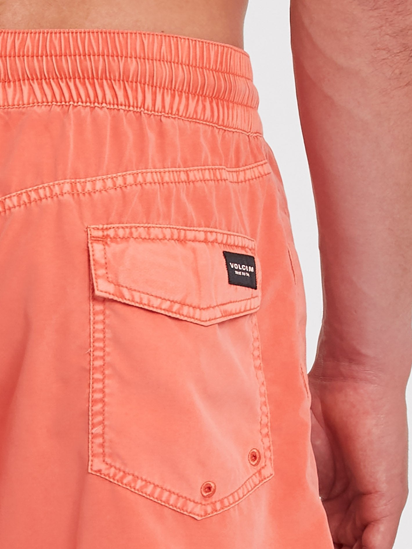 Center Trunk 17" Boardshort - LIVING CORAL