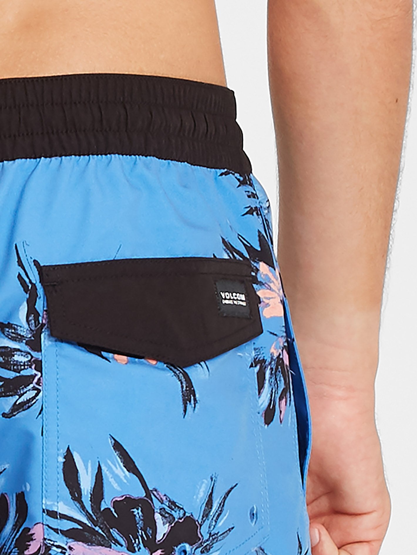 Earthly Delight Trunk 17" Boardshort - Ballpoint Blue