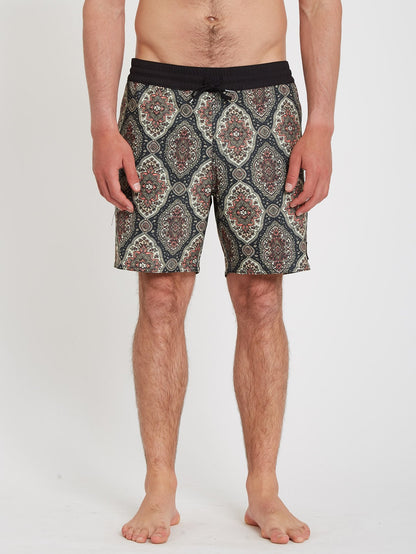 Eu Trunk 17" Boardshort - BLACK