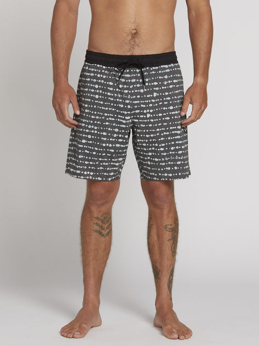 Stripe Dot Trunks 18" Boardshort  - Asphalt Black