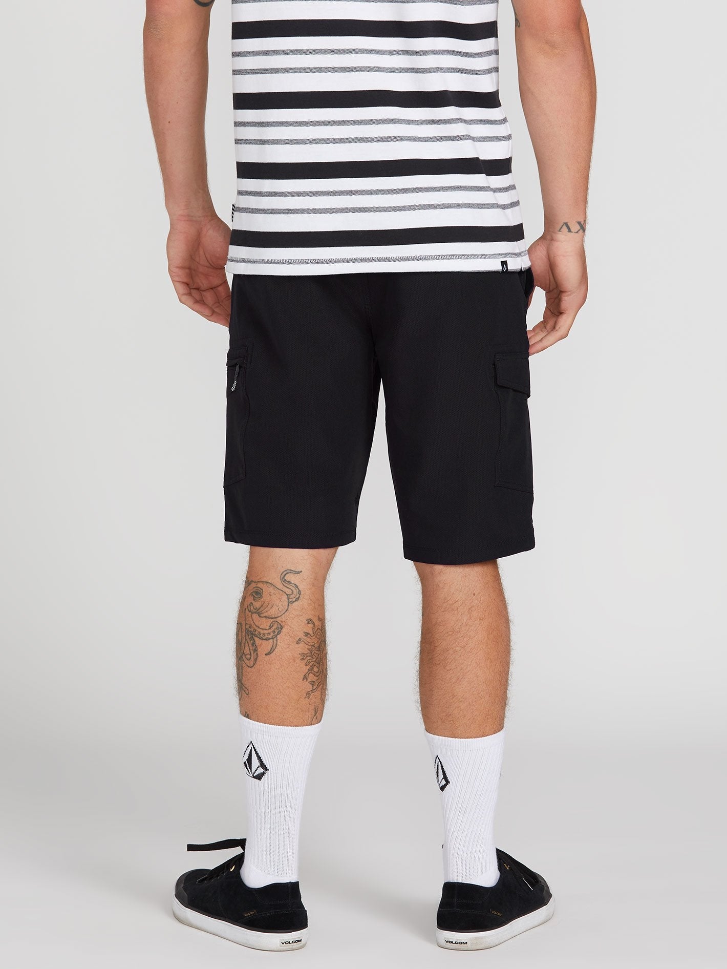 Surf'N'Turf Dry Cargo 21" Hybrid Short - Black