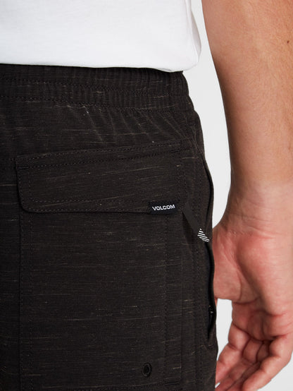 Packasack Lite 19" Hybrid Short - Black