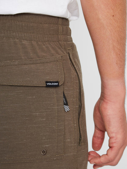 Packasack Lite 19" Hybrid Short - Tarmac Brown