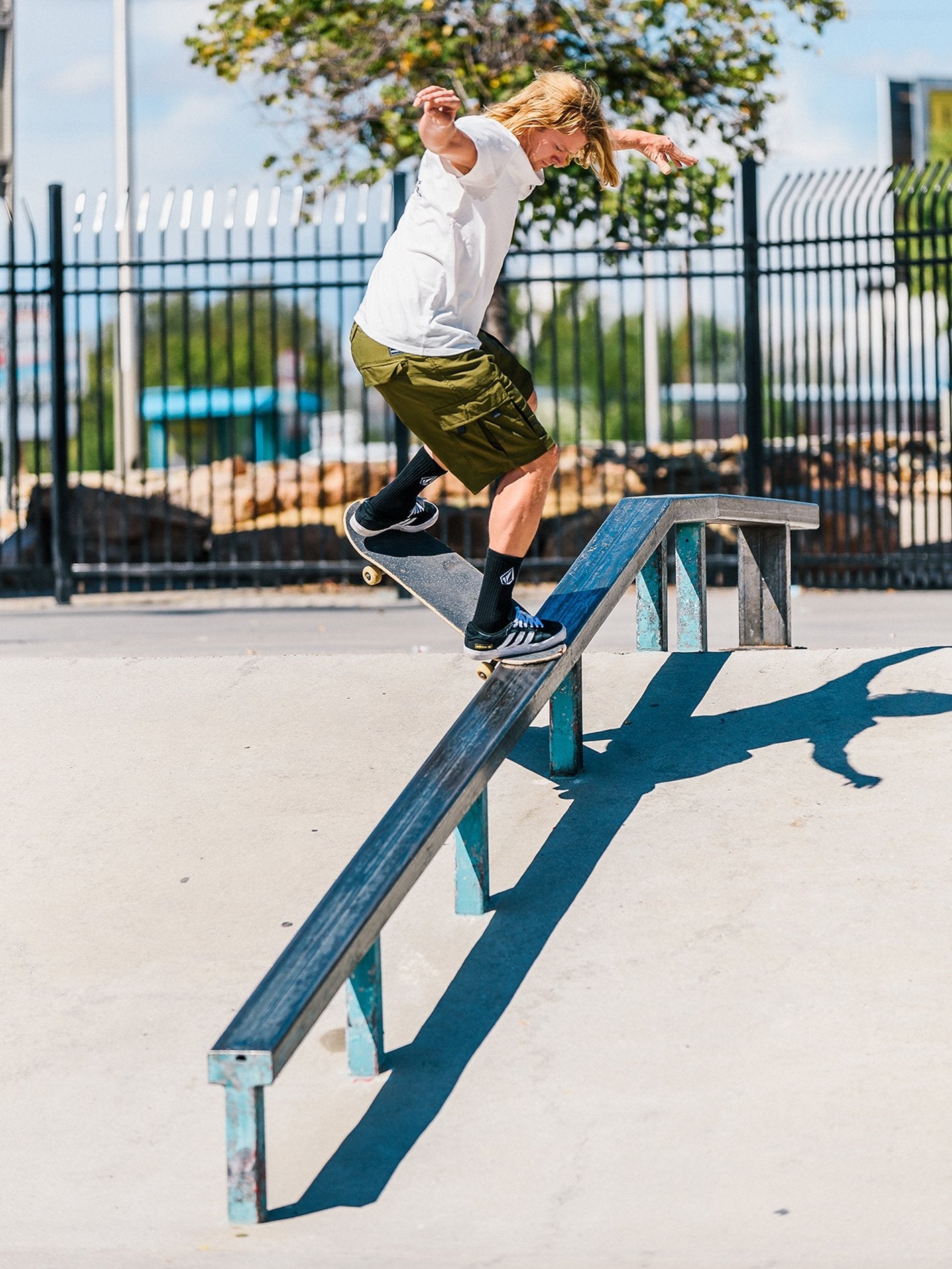 Skate Vitals Cargo Hybrid 21" Short - MILITARY
