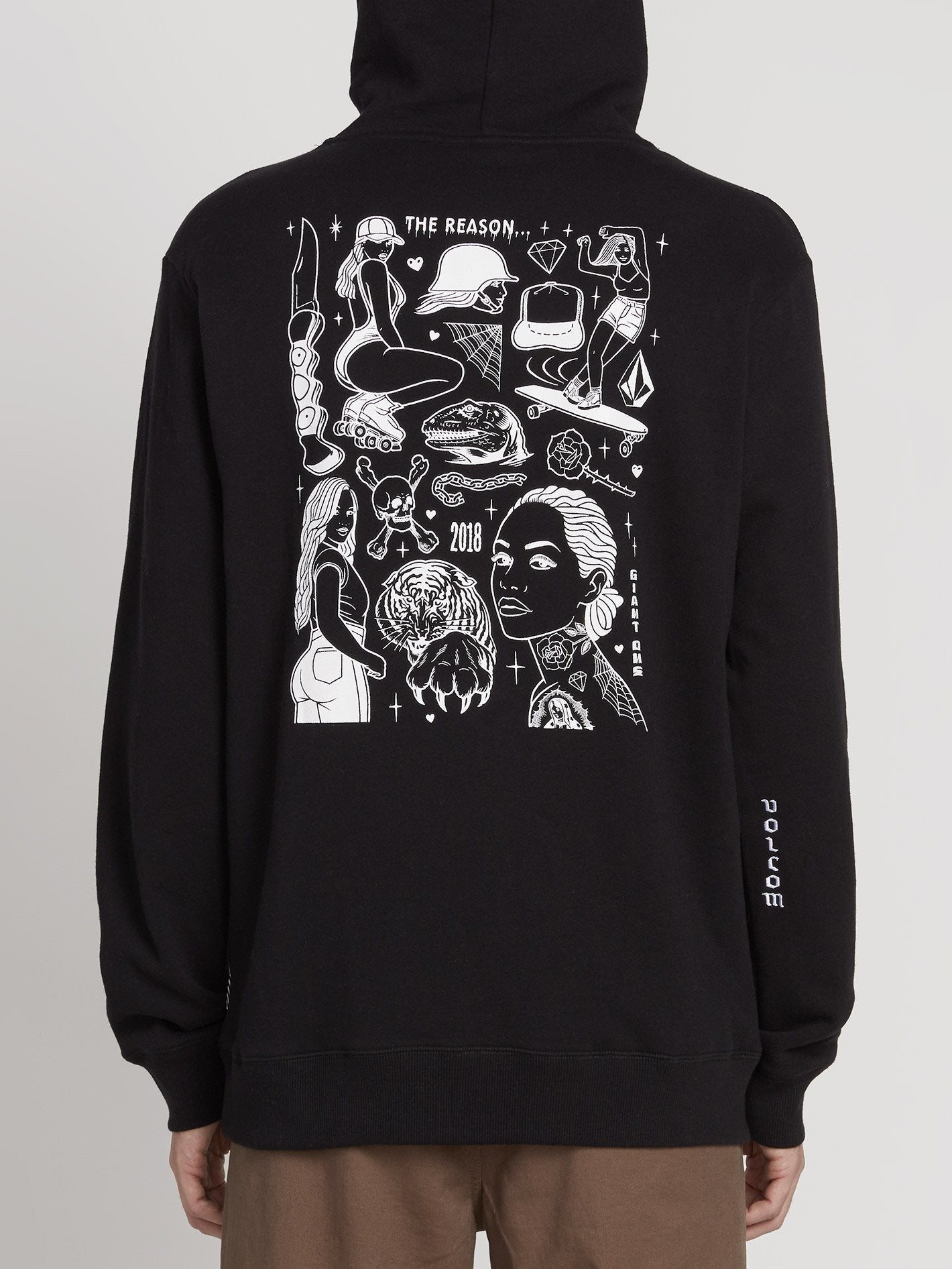 Mike Giant Pullover - Black