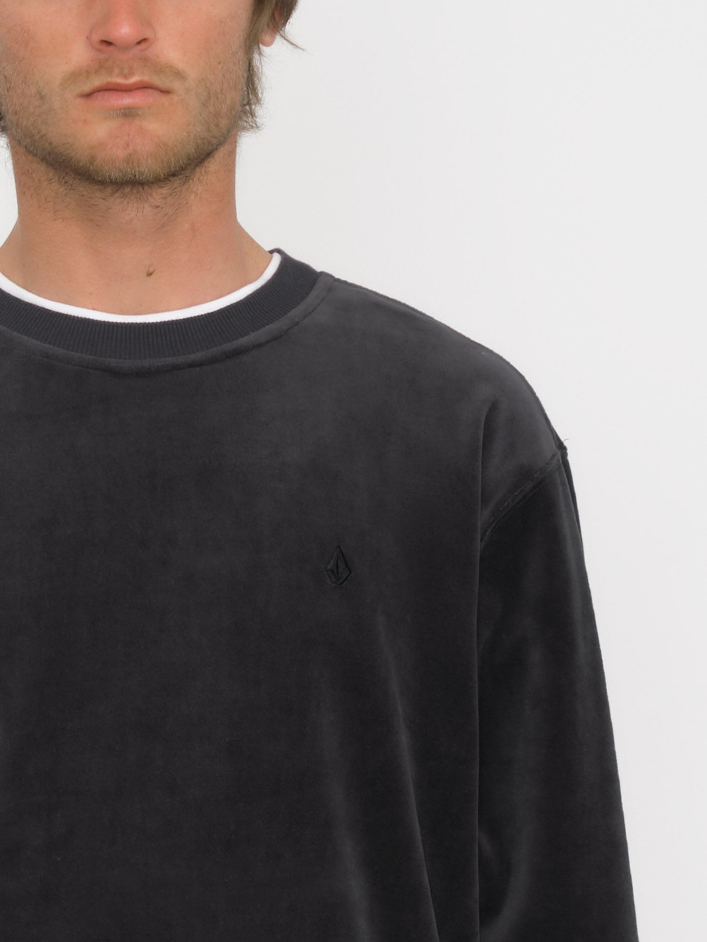 Single Stone Velvet Sweatshirt - BLACK