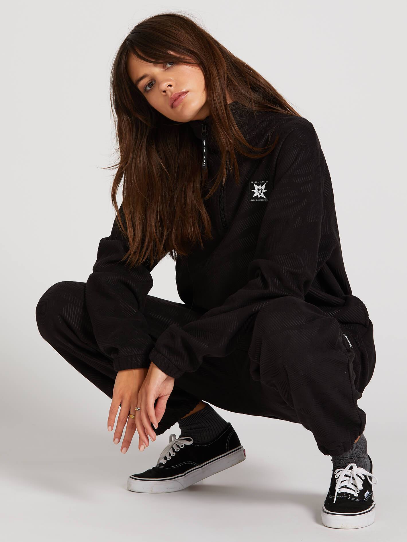 A.P.#2 Polazer Sweater - Black (UNISEX)