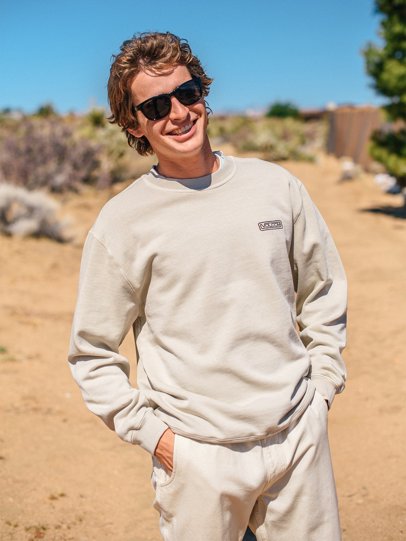 Backwall Sweatshirt - WHITECAP GREY