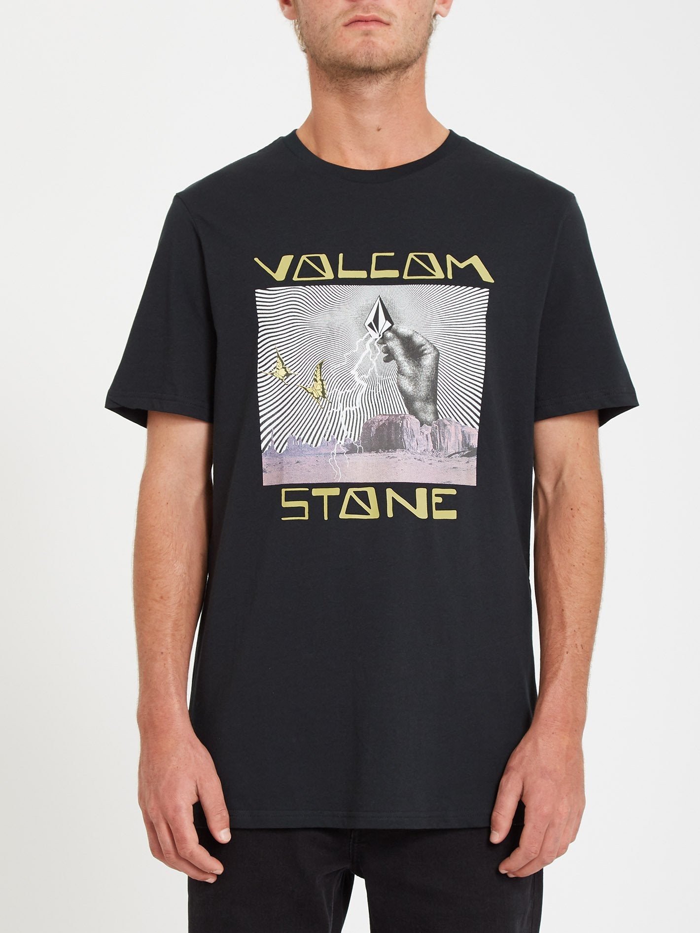 Stone Strike T-shirt - BLACK