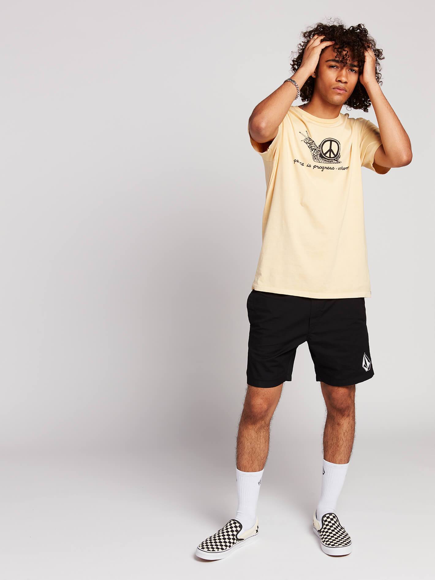 Peaceisprogress T-shirt  - Light Peach