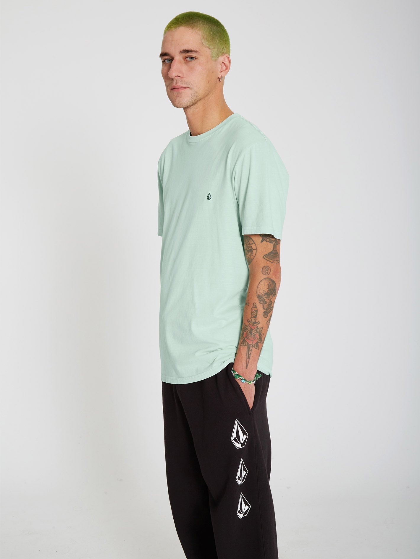 Solid Stone T-shirt - LICHEN GREEN