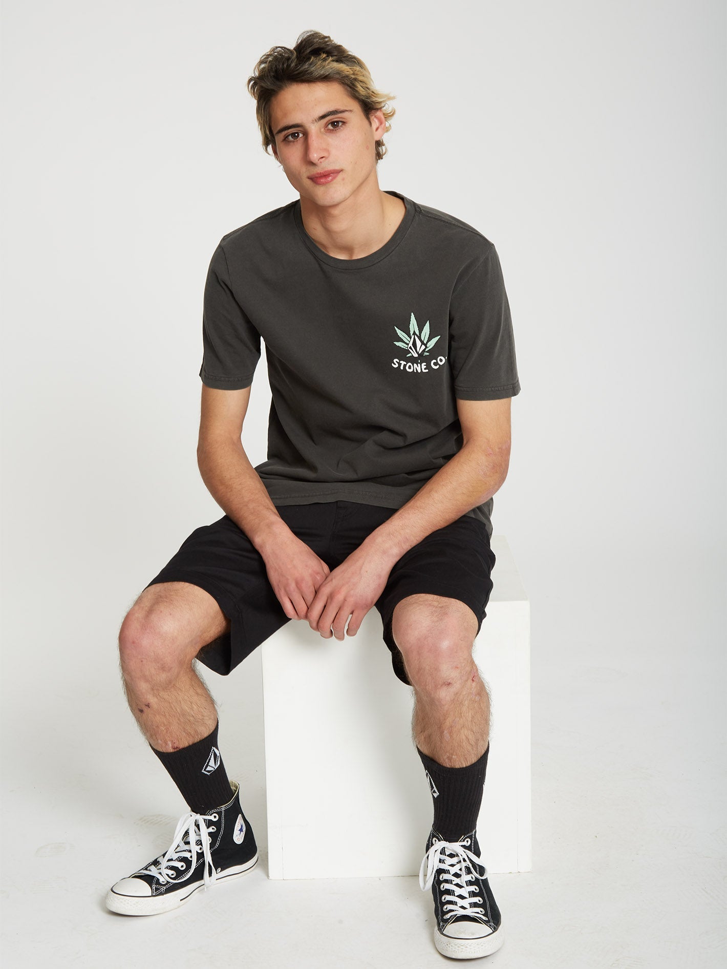 Wakenbake T-shirt - BLACK