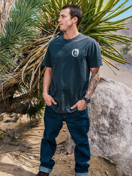 Stone Split T-shirt - BLACK