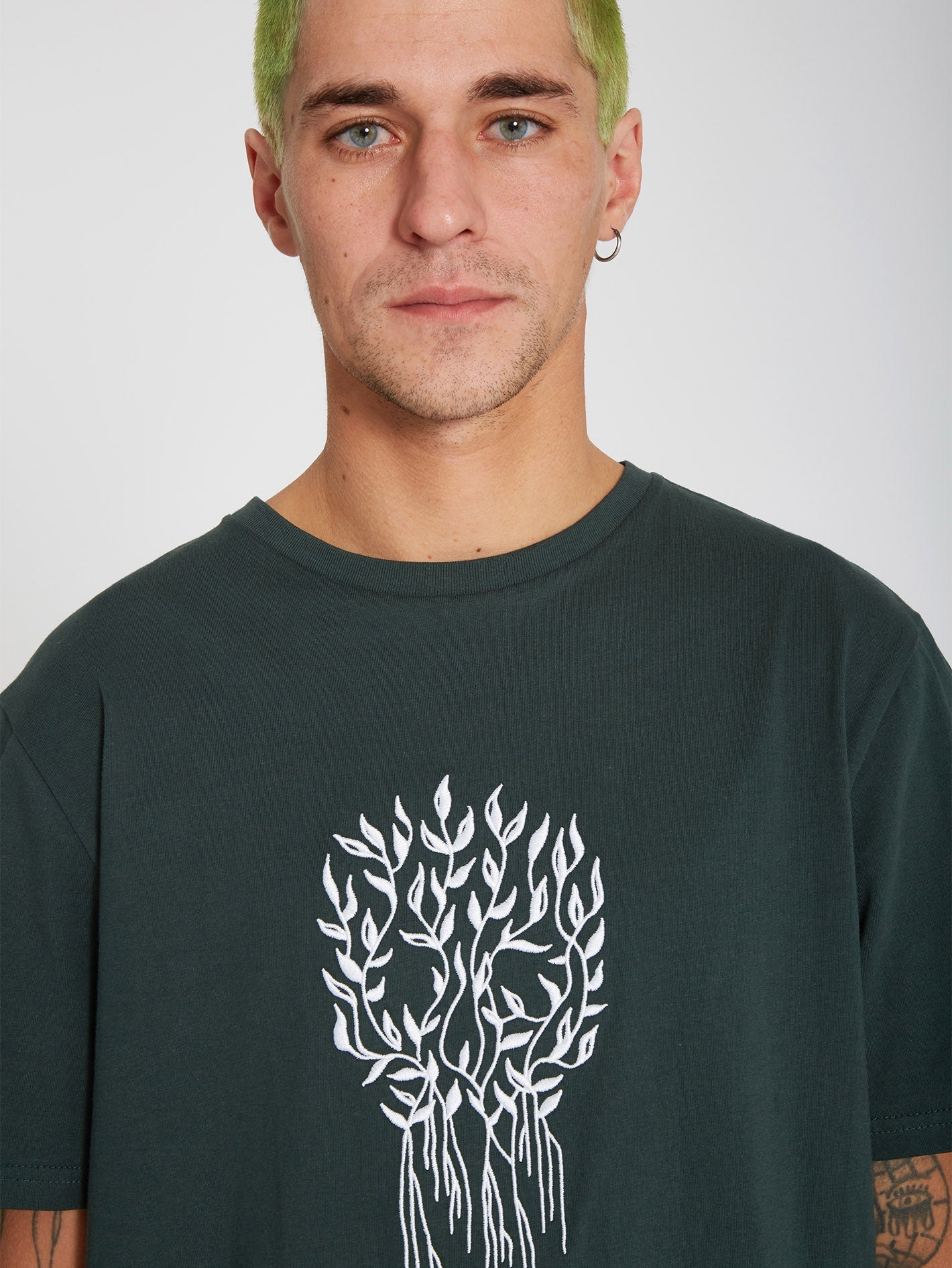 Vaderetro 2 T-shirt - CEDAR GREEN