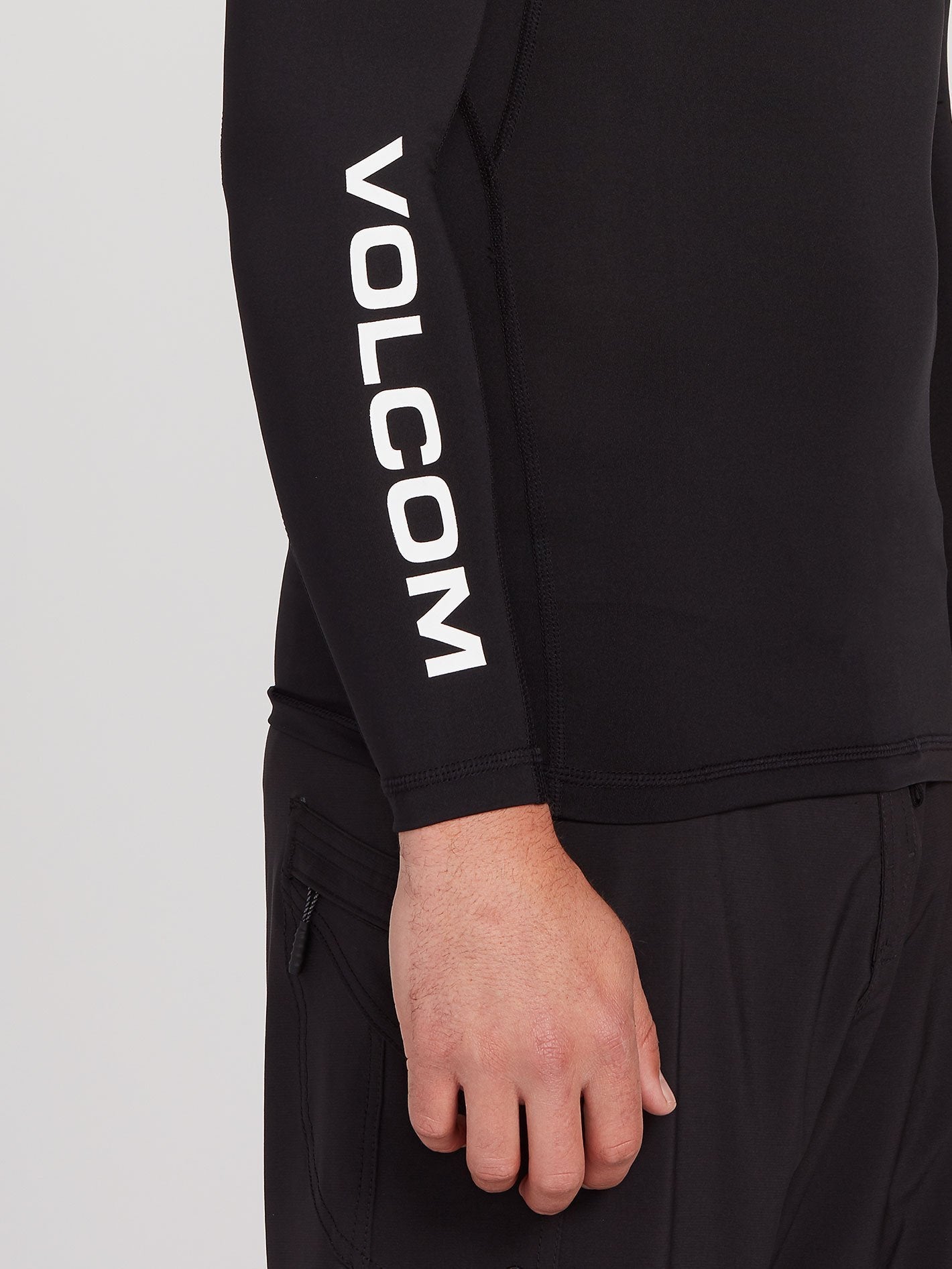 Lido Solid UPF 50 Rashguard - Black
