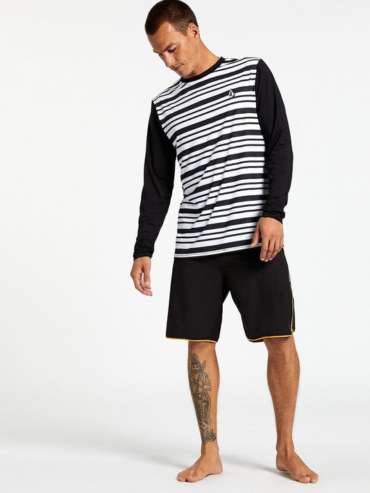 Rhodes Rash Guard T-shirt - Black