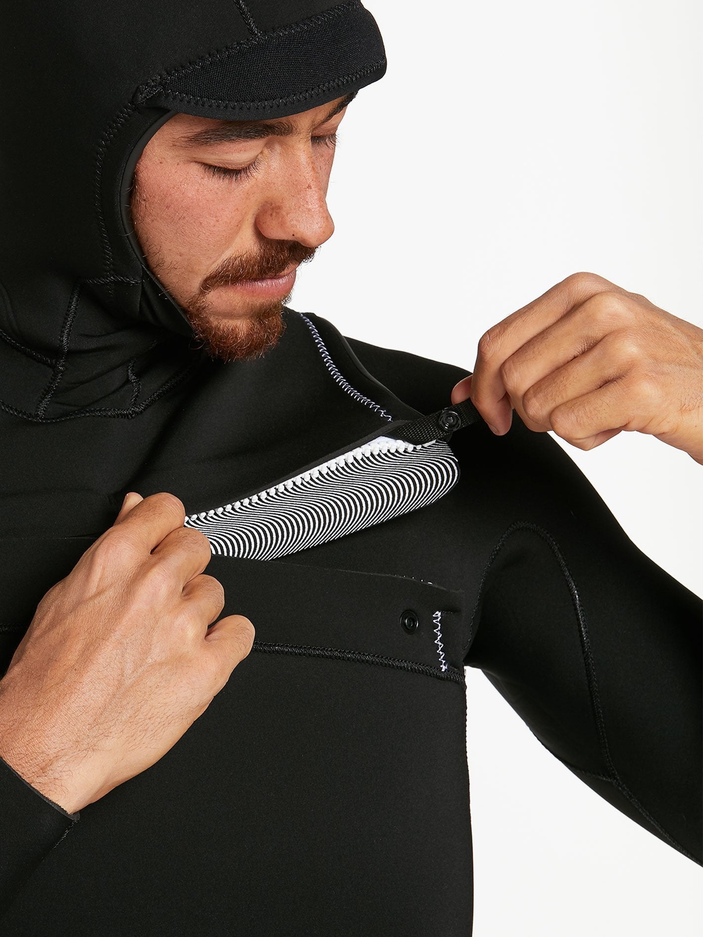 MODULATOR 4/3MM HOODED CHEST ZIP WETSUIT - BLACK
