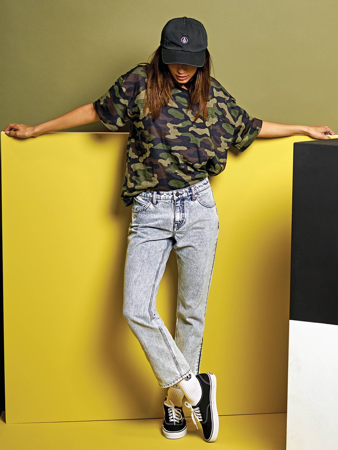 Throw Shade Tee - Dark Camo