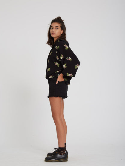 Stormy Woven Shirt - BLACK