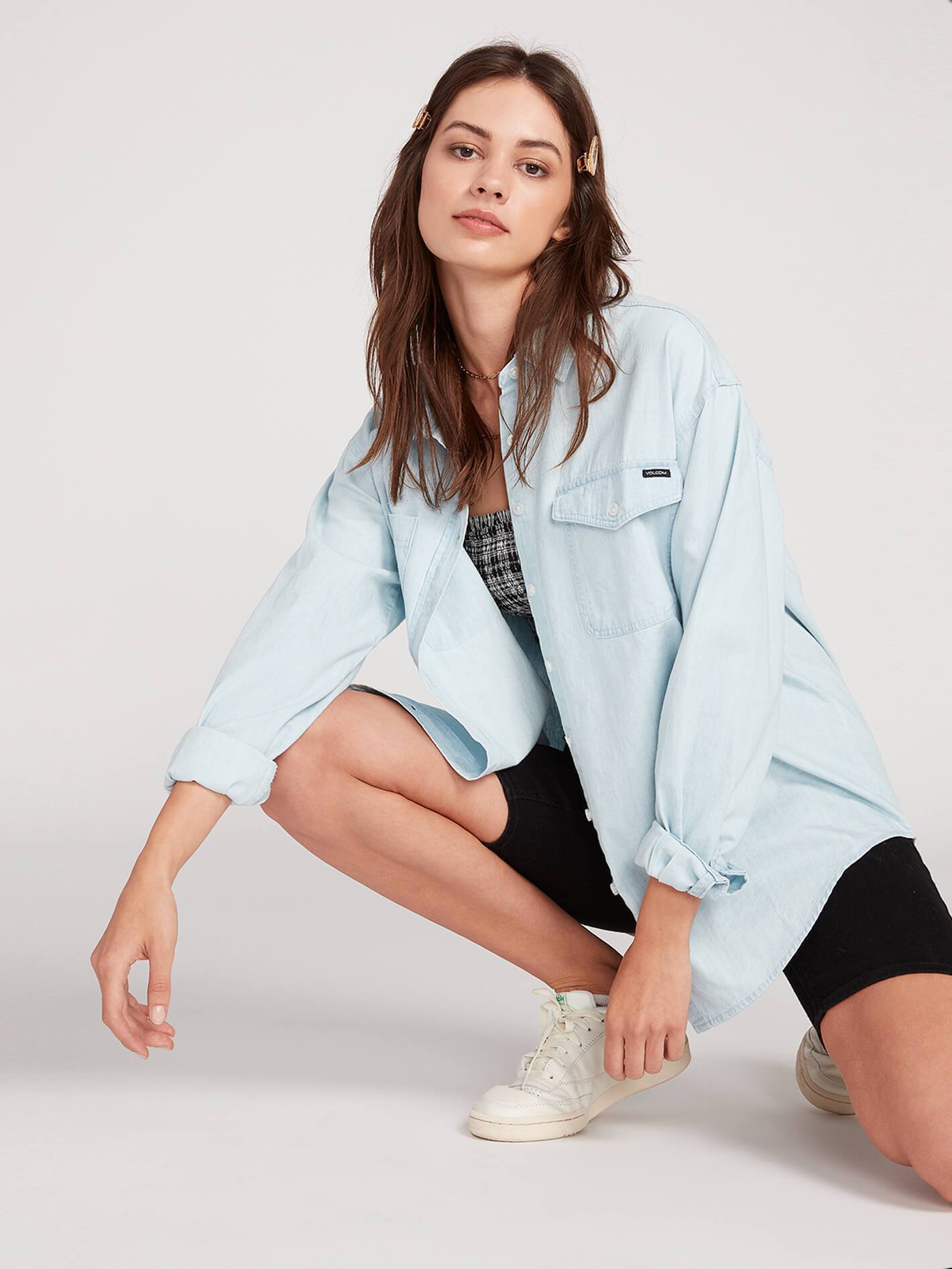 Sunday Strut Shirt - Sun Faded Indigo