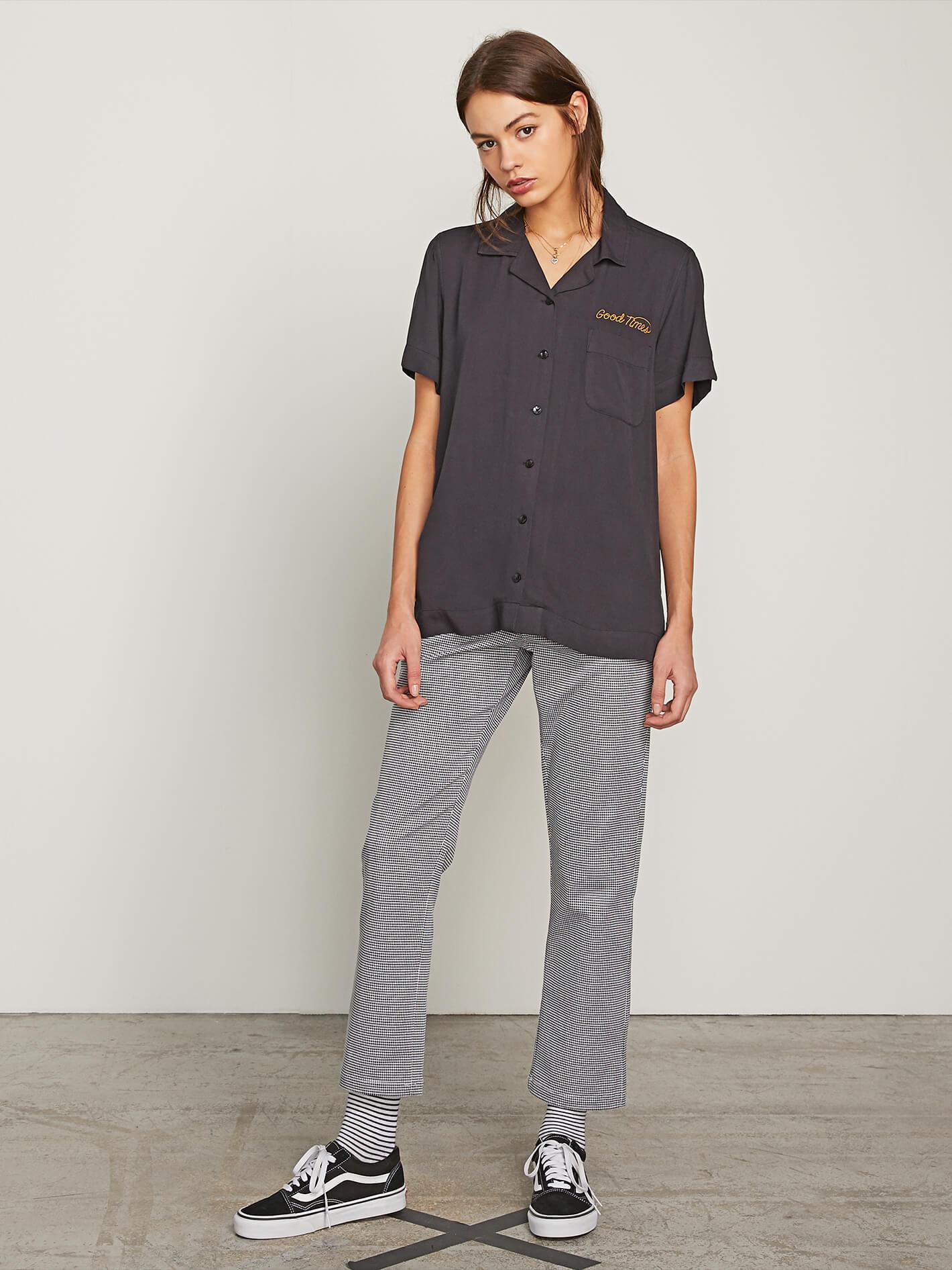 Strike It Hot Short Sleeve Shirt - Black