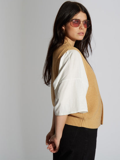 In Vestible Sweater - HAZELNUT