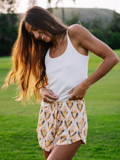 Retrospectacle Short - HAZELNUT