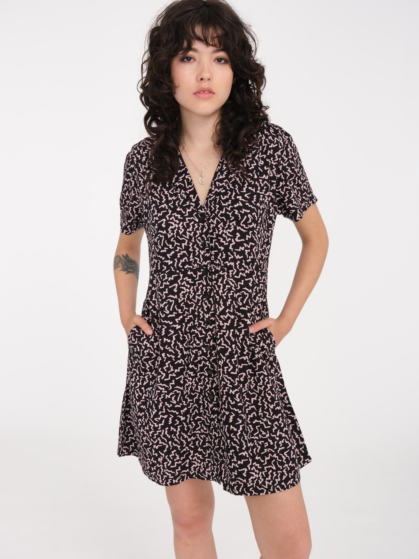 Stormy Tropix Dress - BLACK