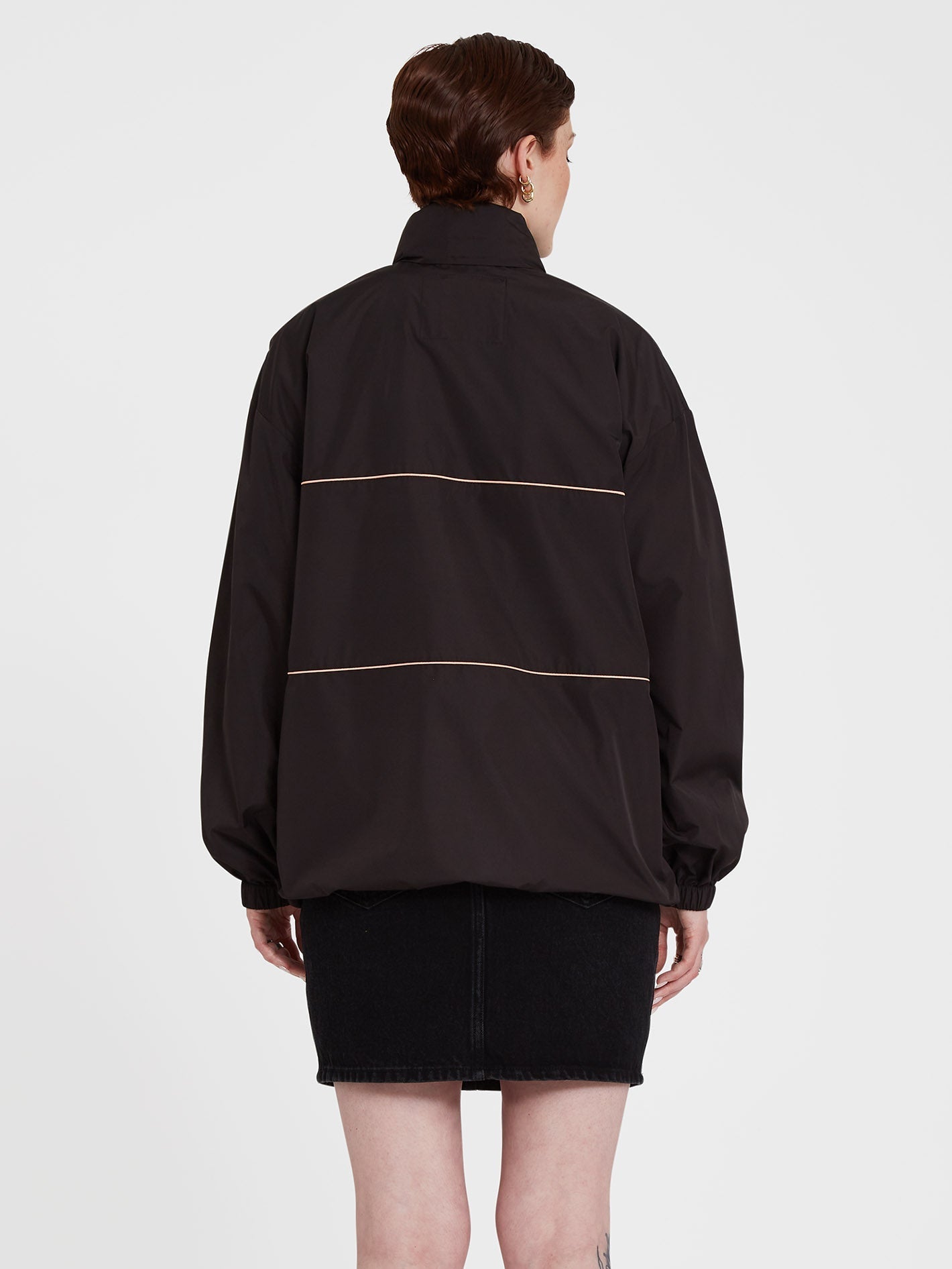 Sumbreaker Jacket - BLACK