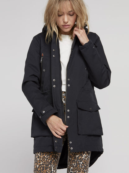 Walk On By 5K Parka - Black