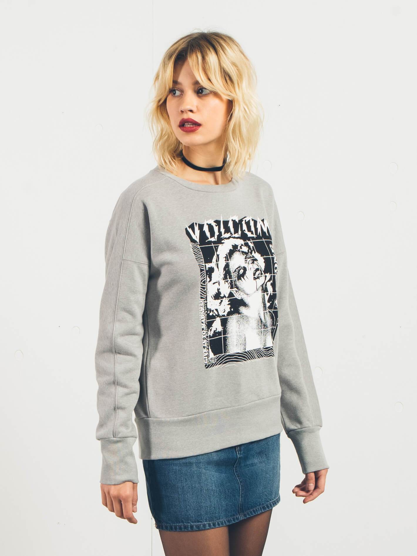 Walk On By Crew Neck - Heather Grey