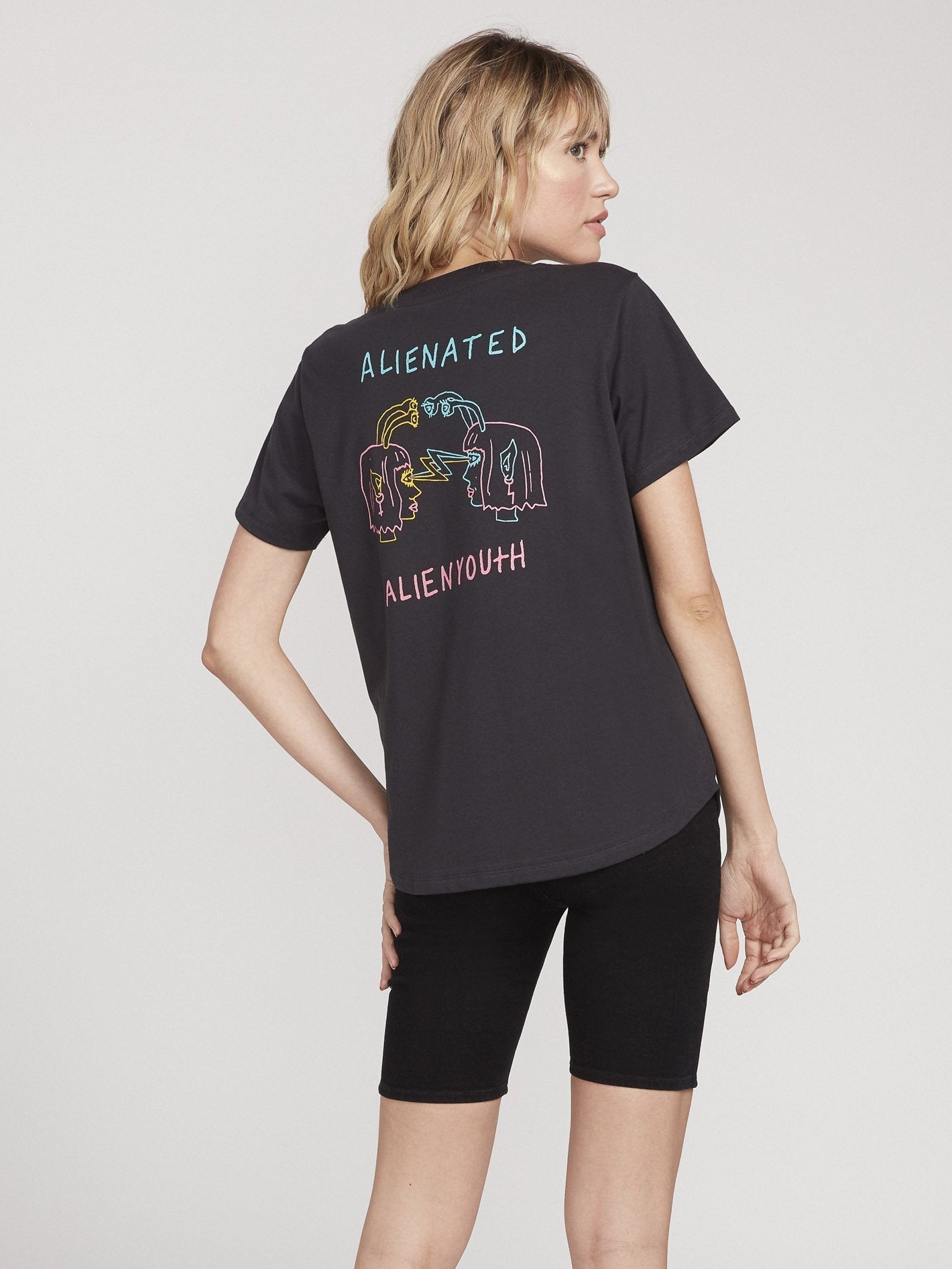 Ozzy Alien Vneck T-shirt - Black